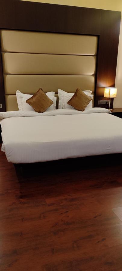 Vivanta Jamshedpur, Golmuri Exterior foto