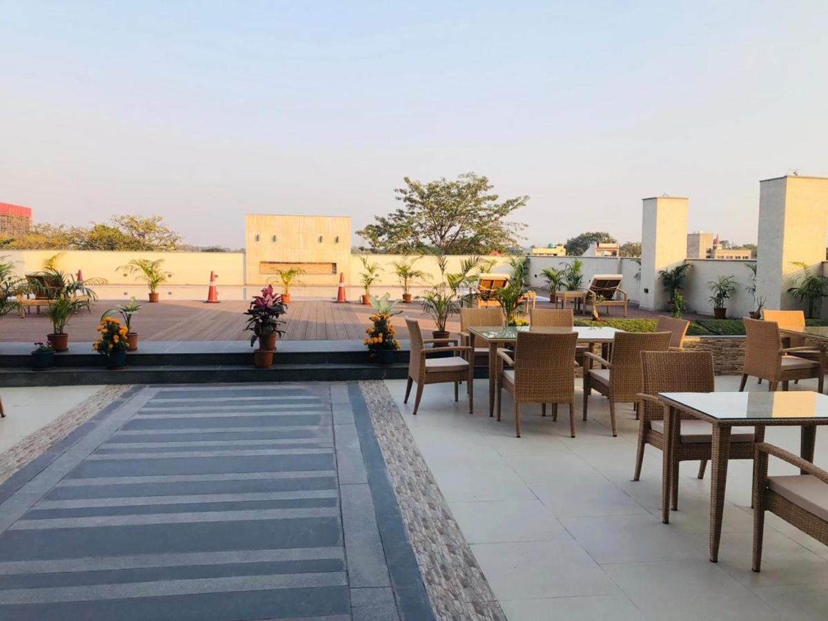 Vivanta Jamshedpur, Golmuri Exterior foto